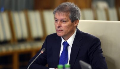 Cioloș szerint nem kellene törvénybe iktatni a gyulafehérvári nyilatkozatban foglaltakat