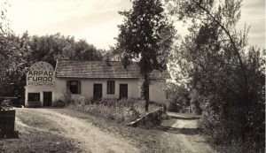 Az egykori Árpád-fürdő Kovásznán (1942)