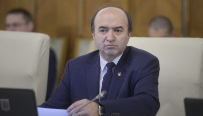 Toader: A megelőzés a fontos, nem az, hogy „építsünk börtönöket és zárjuk be őket”