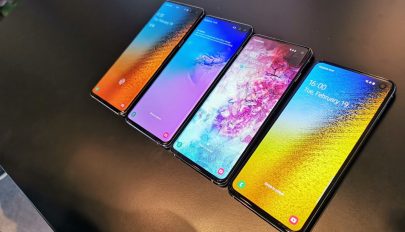 Bemutatta a Galaxy S10-et és első összehajtható telefonját a Samsung