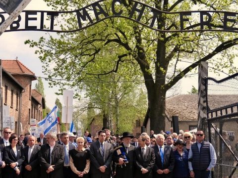 Auschwitzban megemlékeztek a magyarországi zsidók deportálásának 75. évfordulójáról