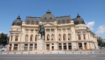 A bukaresti egyetem központi könyvtárában lesz Johannis választási vitája