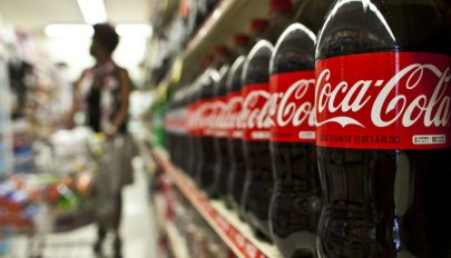 A Coca-Cola az első a műanyagszennyezési listán