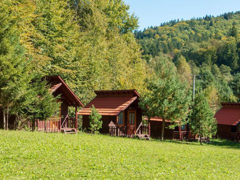 Bizonytalan a táborok sorsa