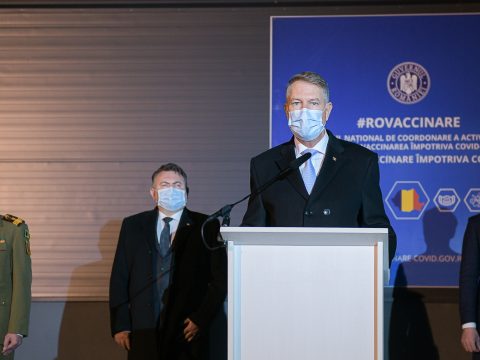 Iohannis: a Legfelsőbb Védelmi Tanács jóváhagyta az oltási stratégiát