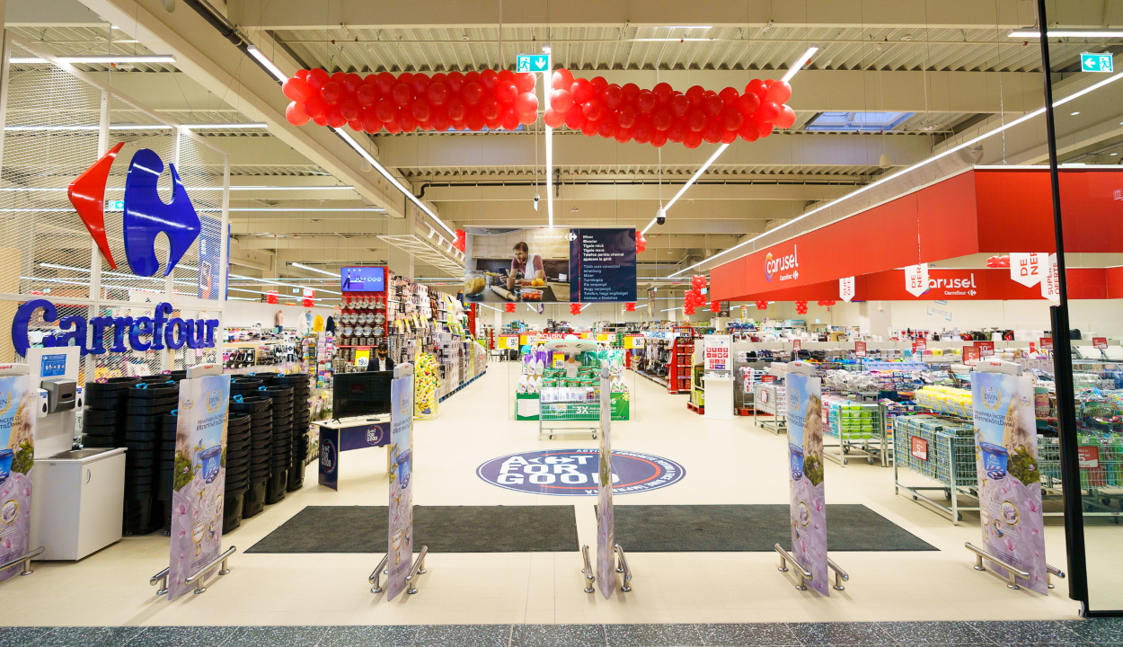 A Carrefour megnyitja első 100%-ban Self Check-out hipermarketjét Sepsiszentgyörgyön, és folytatja az országos szintű üzletek és szolgáltatások ökoszisztémájának fejlesztését.