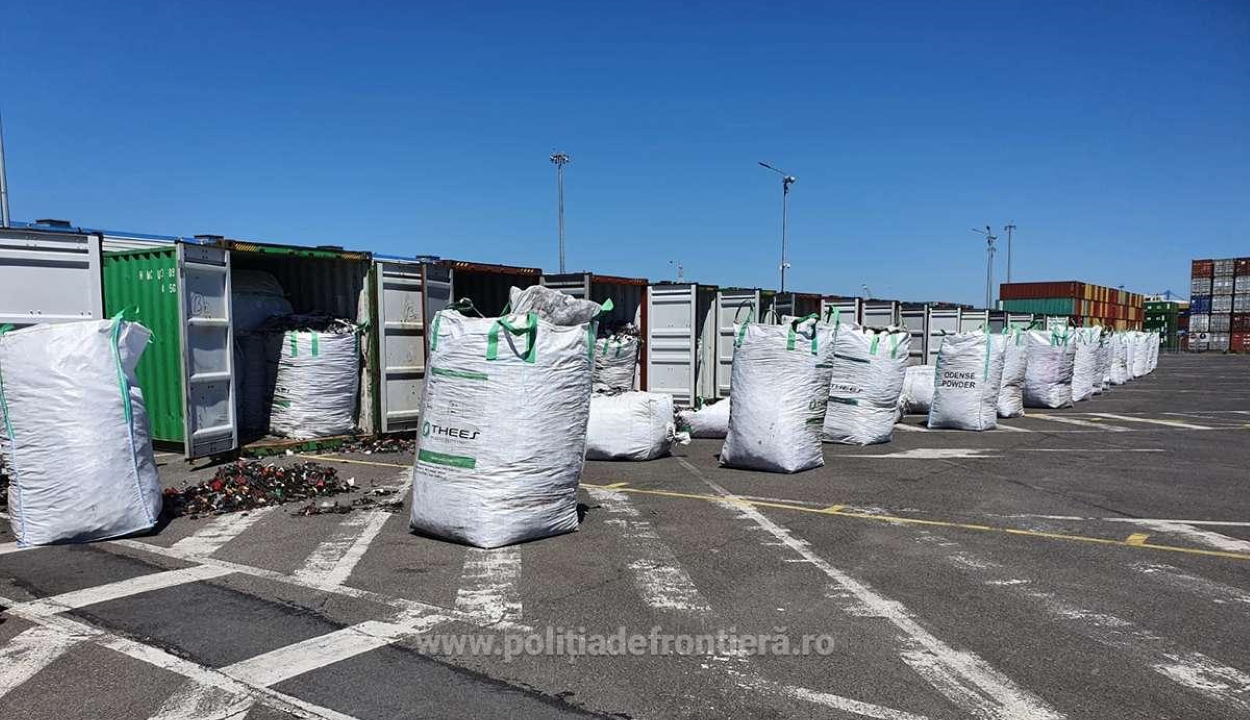 Többszáz tonna, Németországból származó hulladékot fordítanak vissza a konstancai kikötőből