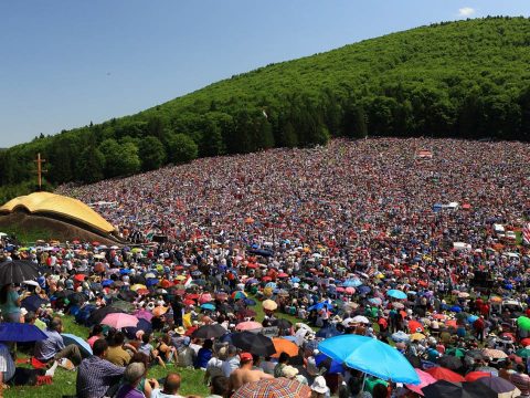 Hétvégén csíksomlyói búcsú