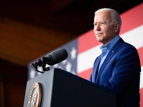 Biden: Trump és republikánus támogatói veszélyt jelentenek a demokráciára