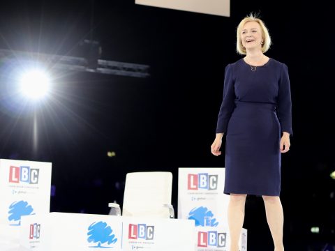 Liz Truss külügyminisztert választották a brit Konzervatív Párt új vezetőjévé