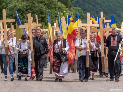 Újfent meggyalázták az Úz-völgyi katonatemetőt