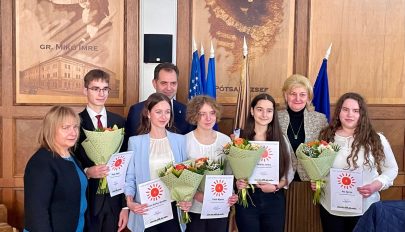 A Székely Mikó Kollégium öt végzőse vehette át a Szent György kiválósági ösztöndíjat