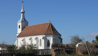 Falképekről értekeznek a sepsikilyéni templomban