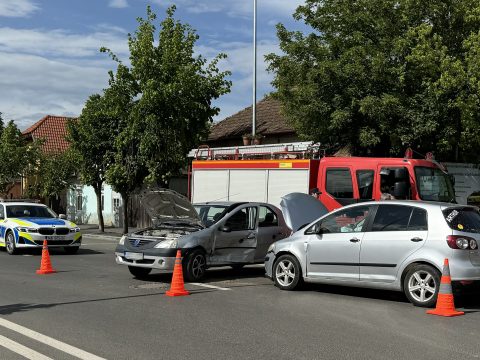 Elnézte a táblát, balesetet okozott egy nő Sepsiszentgyörgyön