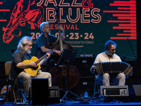 Nemzetközileg elismert virtuózok, helyi tehetségek a 3. Sepsi Jazz&Blues Fesztiválon