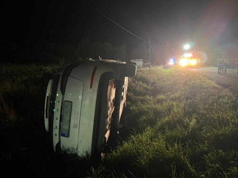 Nekiment a szembejövőnek, majd elmenekült a helyszínről