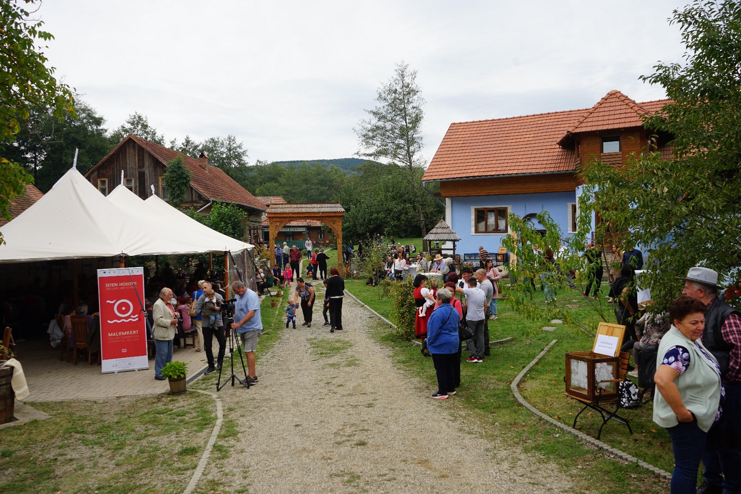 Molnártalálkozó a Malomkertben