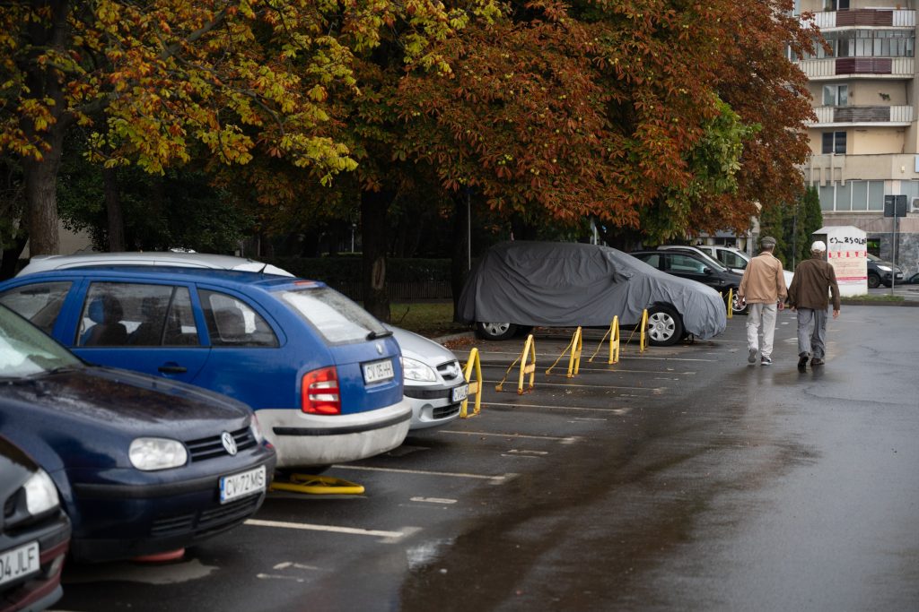 A parkolás árát is hozzá kell számolni az autófenntartás költségeihez. Fotó: Tuchiluș Alex