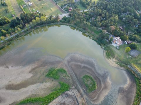 Megmentik a pusztulástól a Rétyi-tavat