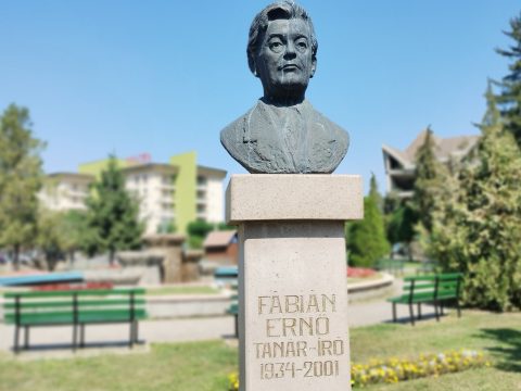 Fábián Ernőre emlékeznek Kovásznán