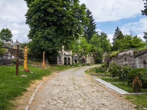 Ökumenikus emlékhely elhunyt kisdedeknek Sepsiszentgyörgyön