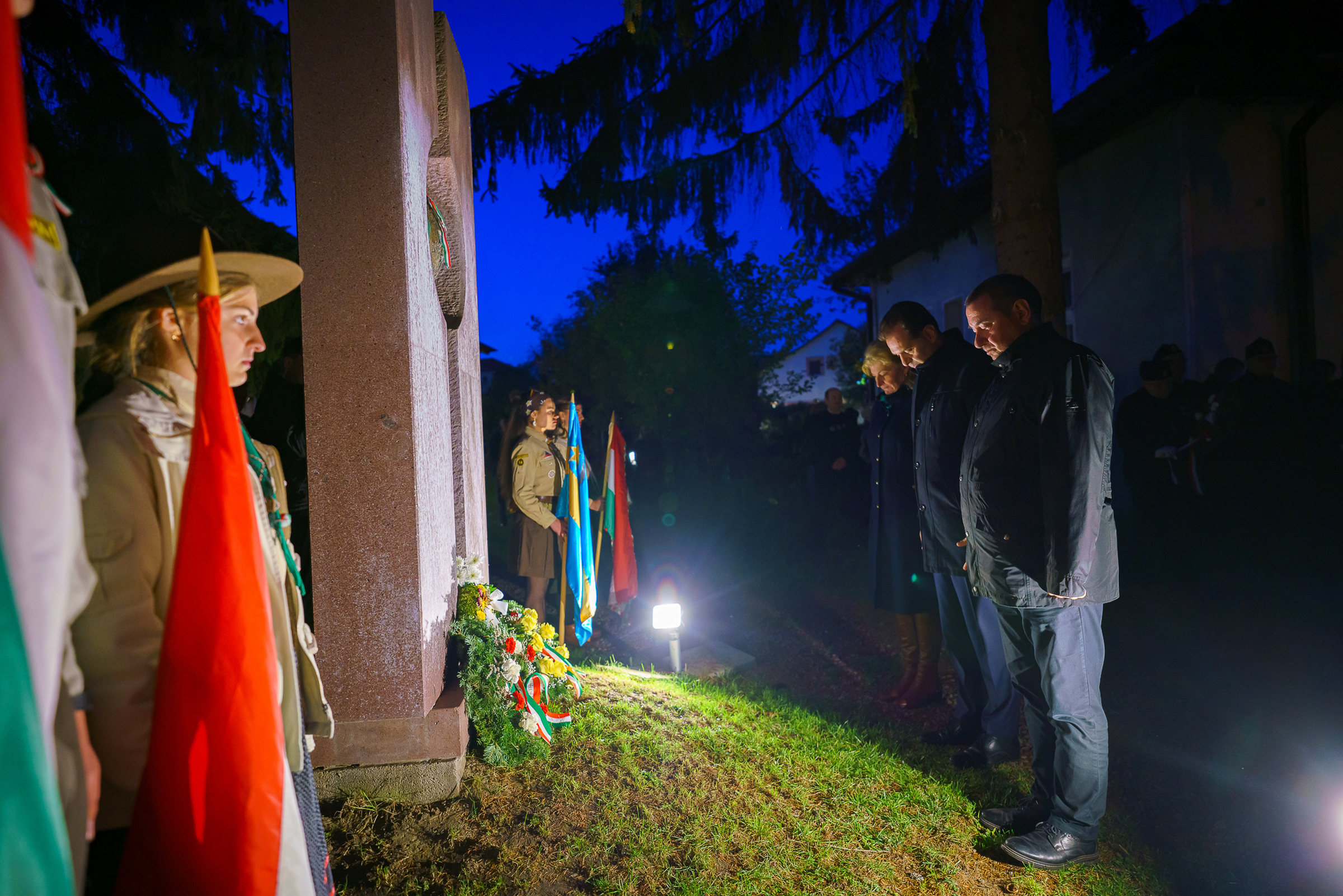 A fásultság és a feledés ellen küzdve kell őrizni ’56 csillagát