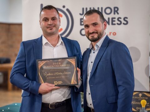 A legjobbakat díjazta a Junior Business Club